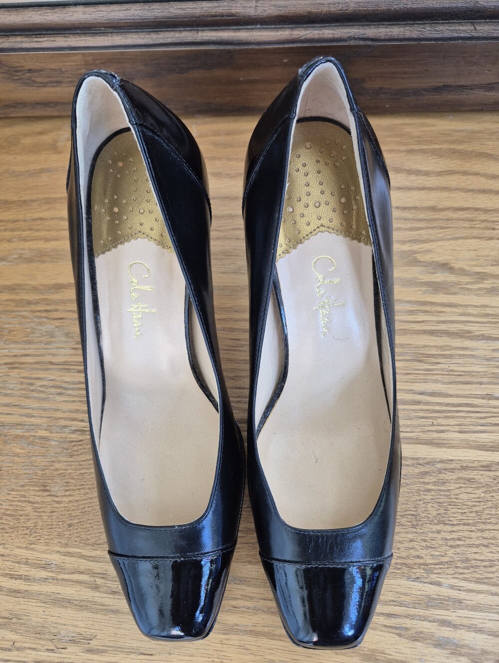 Cole Haan Nike Air Black Leather Patent Cap Toe Block Heel Pumps 8.5 AA